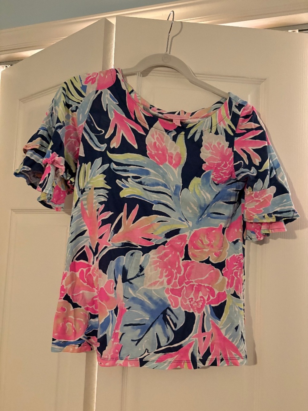 Lilly Pulitzer S t shirt
